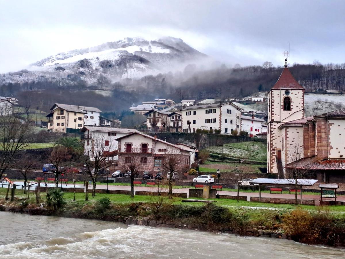 Appartamento Casa Angiz Etxea Sumbilla Esterno foto